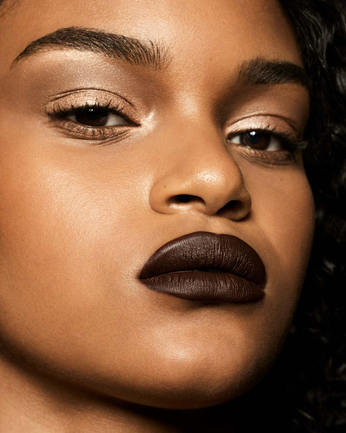 Stunna Lip Paint Longwear Fluid Lip Color — Unlawful